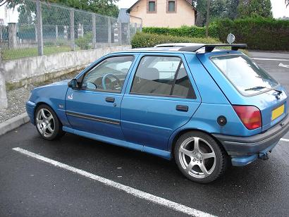 fiesta Bleue cliquez pour agrandir